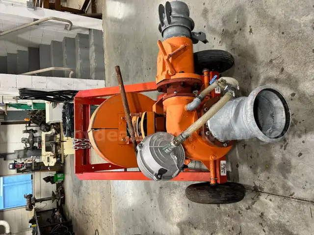 PTO DRIVEN 3 POINT MOUNT BERKELEY PUMPS