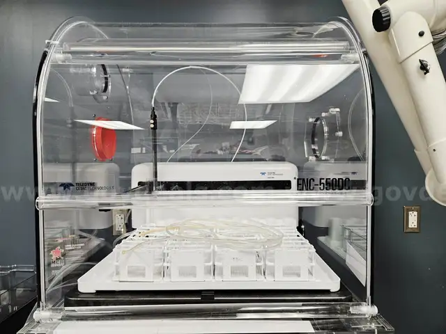 QuickTrace M-8000 Cold Vapor Atomic Fluorescence (CVAF) Mercury Analyzer (Low-Level Mercury)