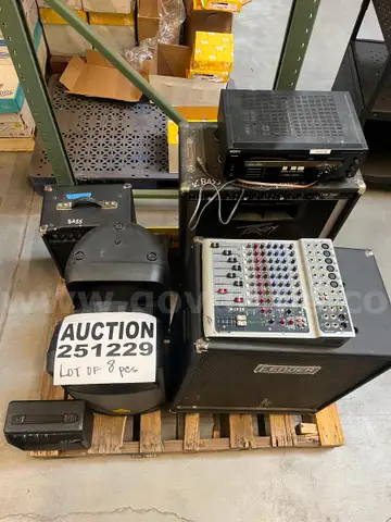 MISC AMPS AND MIXERS- LOT OF 8 PCS