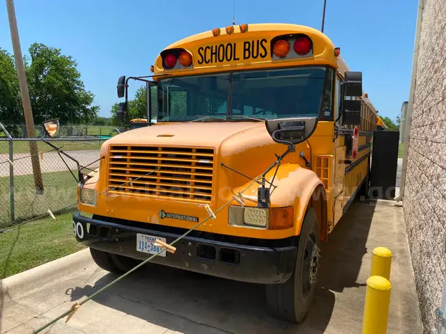 2002 International 3800