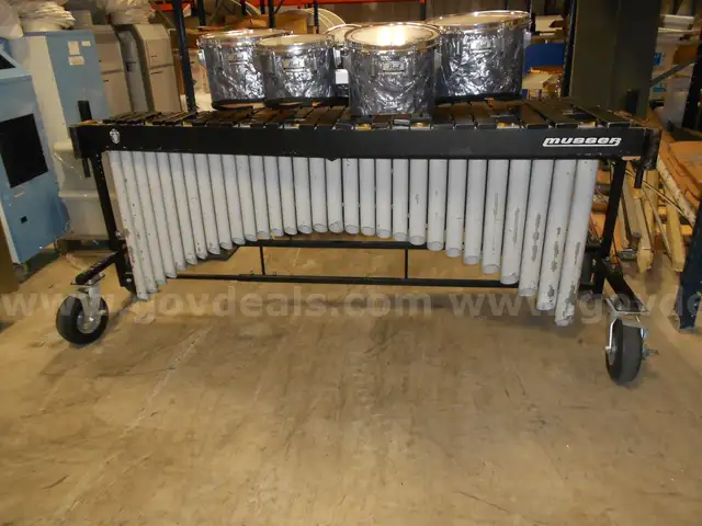 Musser Marimba M300 Classic Grand