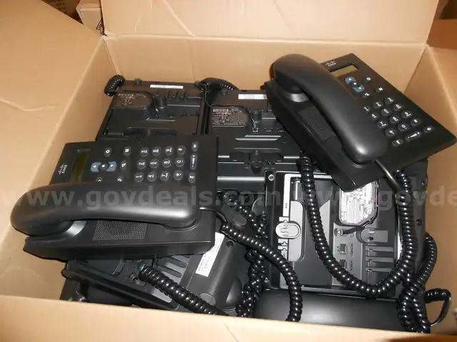 Cisco 3905 VOIP Phones (173 phones)