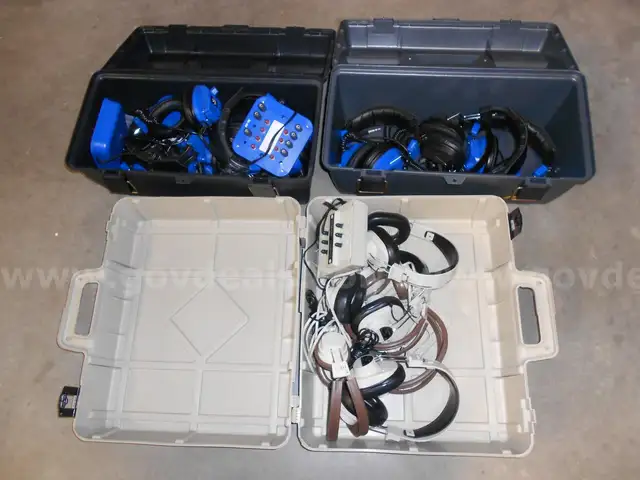 Caliphone and earphone sets