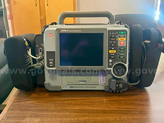 3 Lifepak 15 Monitors