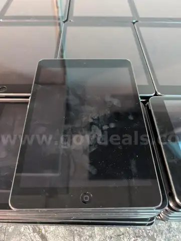 Lot of (124) iPad Mini&#x27;s
