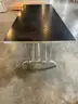 VINTAGE TABLE