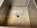 STAINLESS STEEL SINK
