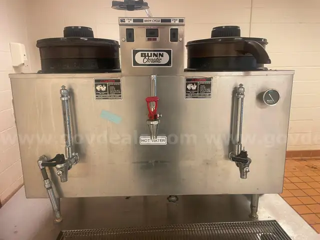 BUNN-O-MATIC COFFEE MAKER