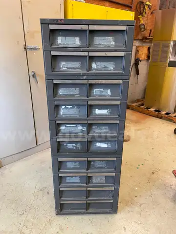 1FILING CABINET