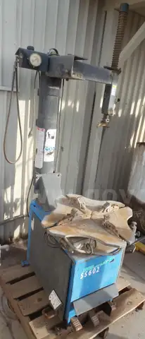 Hoffman Tire Changer