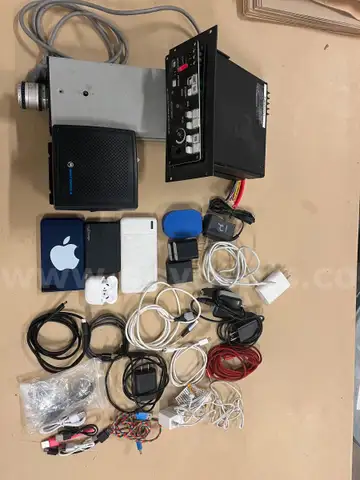 Electronics lot