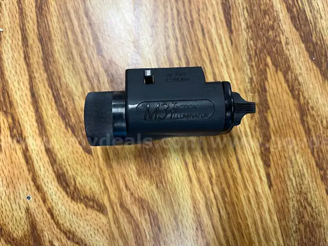 Pistol tactical light