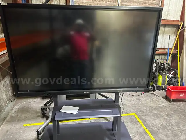 PROMETHEAN ACTIVPANEL 70" V4 W/STAND