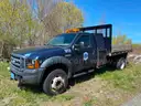 2006 Ford F-550 Flatbed Truck