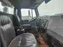 1993 International 2654