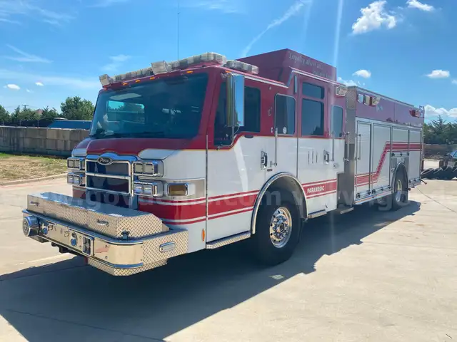 2010 Pierce Velocity Pumper Rescue Truck