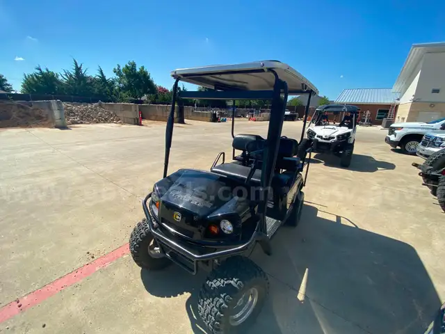 Cushman Golf Cart