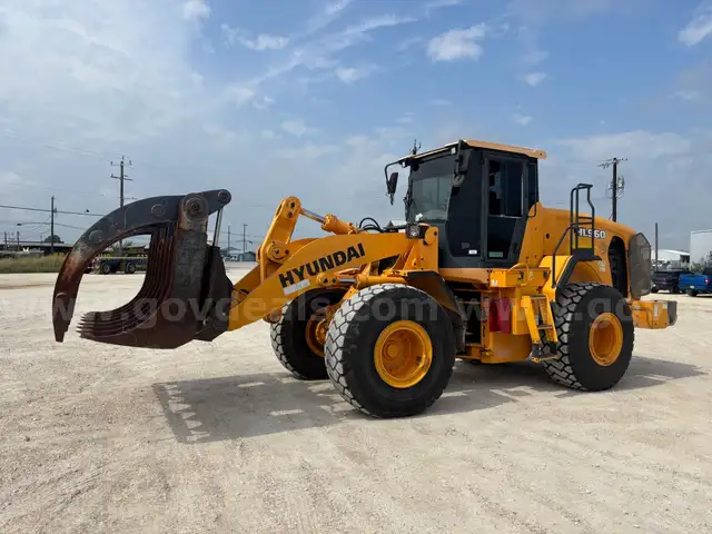 Hyundai 2015 HL960 Wheeled Loader