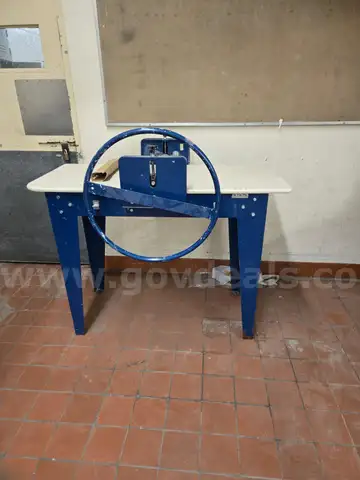 86853E Clay Slab Roller