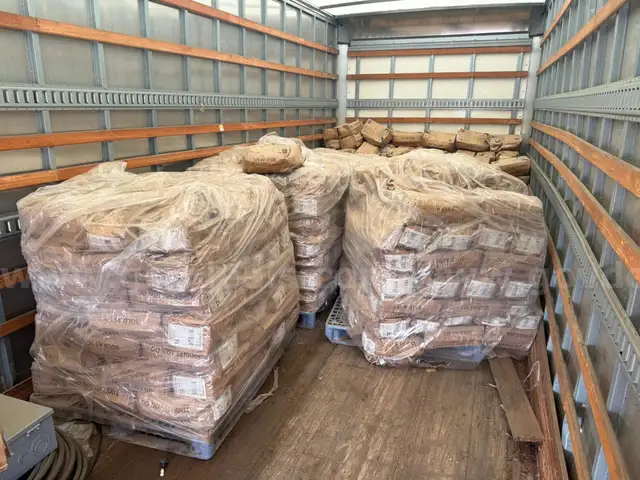 LED DISK LIGHT ASD INTERTEK MULTIPLE PALLETS