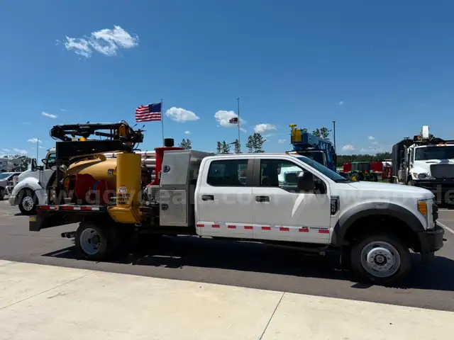 2017 FORD F-550 SUPER DUTY 4X4 VAC-TRON UNIT