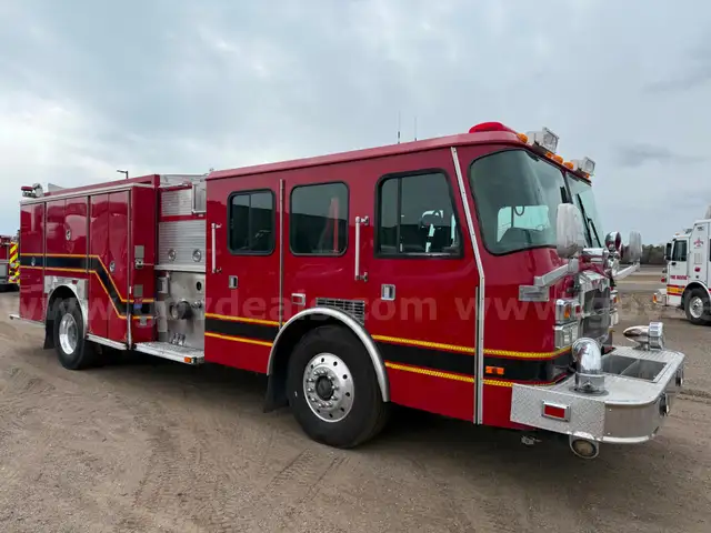 2005 E-ONE PUMPER FIRE TRUCK