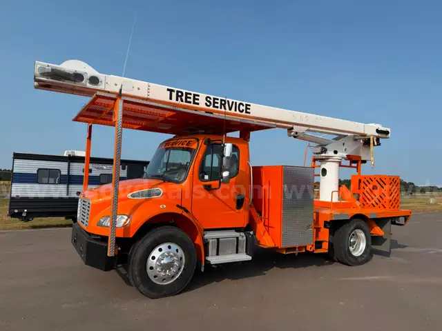 2021 Freightliner Terex XT PRO 60 Bucket/Boom Truck