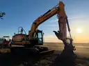 2023 HYUNDAI HX140L C EXCAVATOR W/THUMB