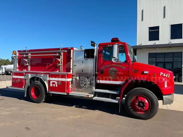 2004 Freightliner FL70 E-ONE PUMPER FIRE TRUCK
