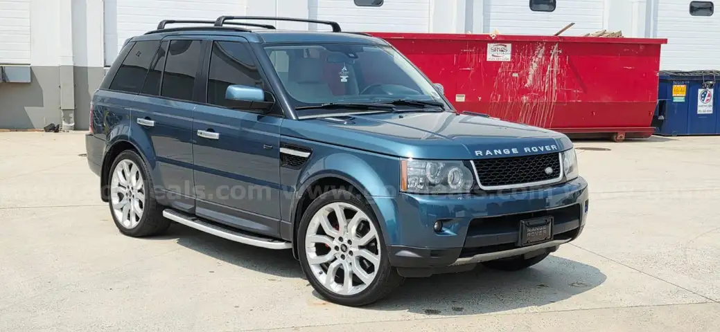 2010 Land Rover Range Rover Sport [Very Clean]
