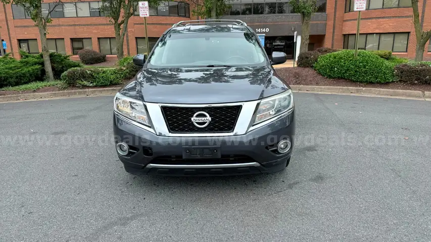 2014 Nissan Pathfinder SL 4WD