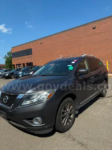 2014 Nissan Pathfinder SL 4WD