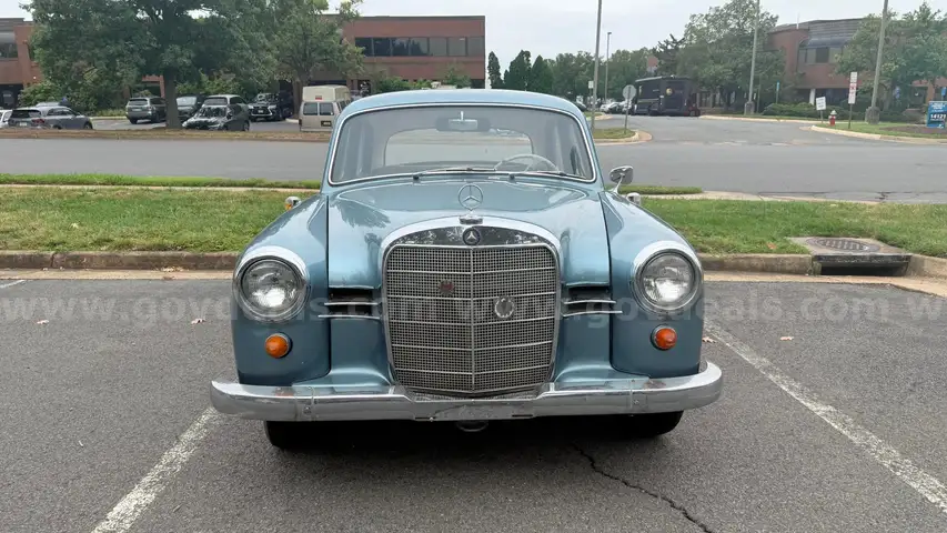 1960 Mercedes-Benz 180