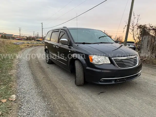 2014 Chrysler Town & Country