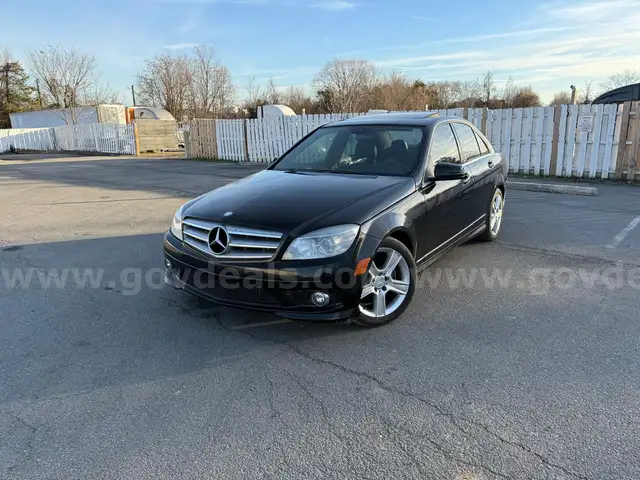 2010 Mercedes-Benz C-Class Low Mileage