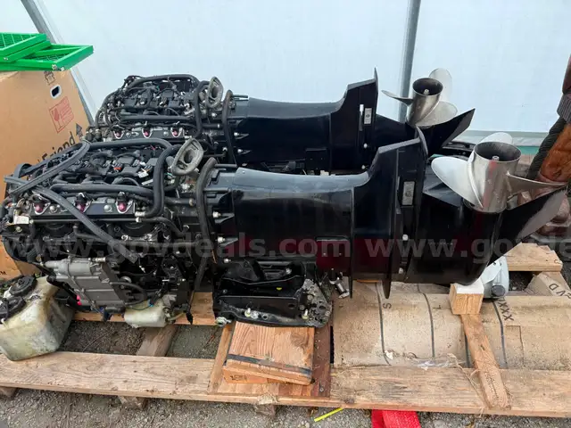 Twin 2018 Mercury 250 Optimax