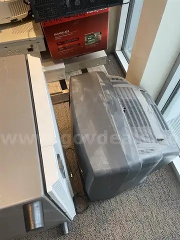 Television w/ VCR