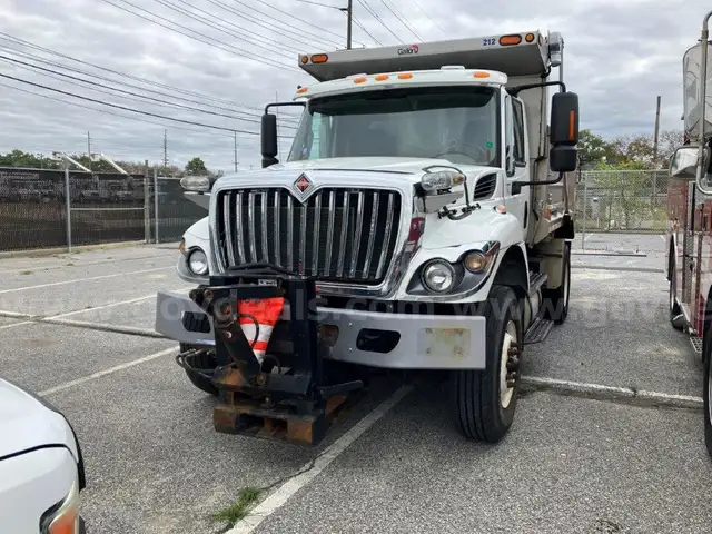 2018 International 7400