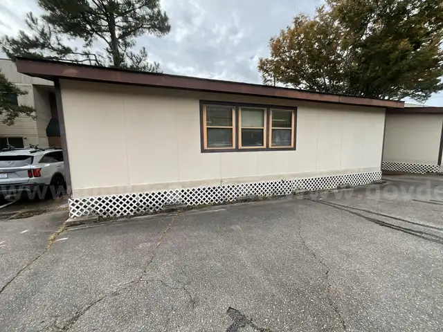 (12826) 1993 Southern Structures Mobile Unit