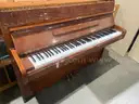 Upright Piano (26-105)