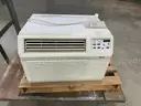 WINDOW AIR CONDITIONER - AMANA/GOODMAN PBC092E00BXAA
