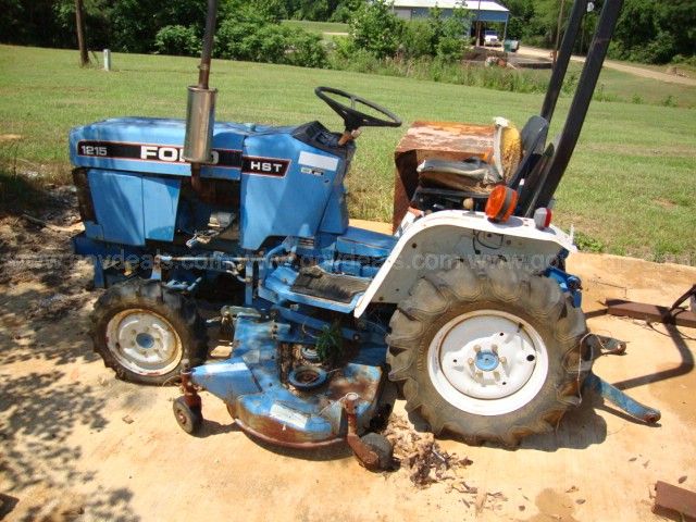 Tractor with belly discount mower