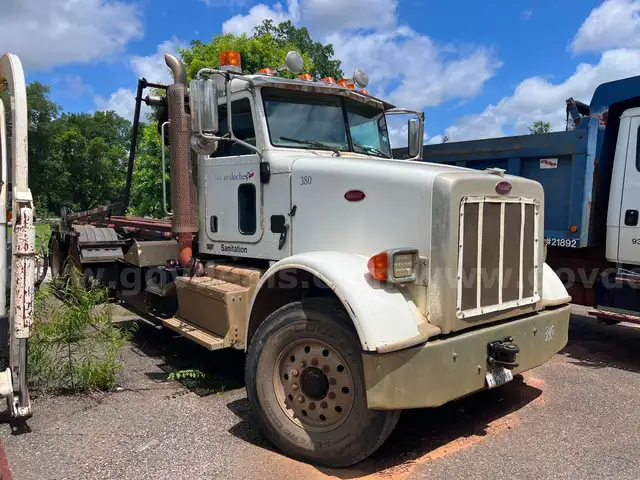 2015 Peterbilt 365
