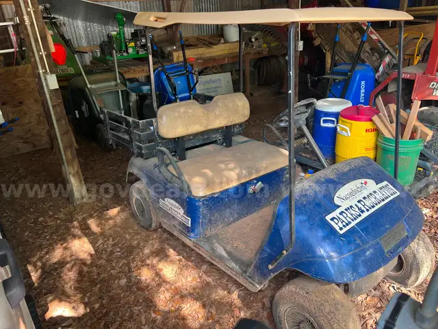 2001 EZ-GO CLUB CAR ELECTRIC GOLF CART