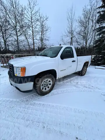 2011 GMC Sierra 1500 PICKUP TRUCK - V6, 4.3L