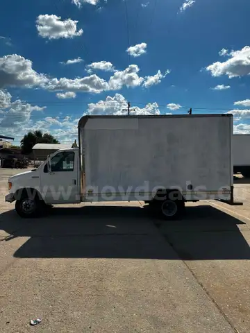 1998 Ford E-Super Duty 14ft Diesel Box Truck