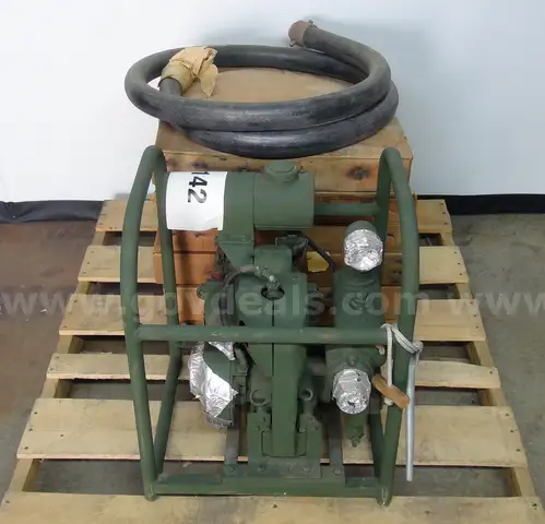 Military Grade Gasoline Engine/Hoses - ID:4142