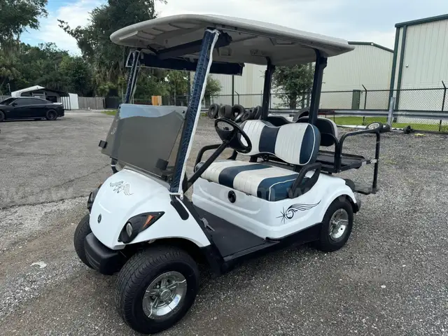 Yamaha golf cart