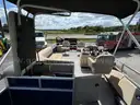 2017 SunTracker 22 XP3 Tritoon