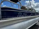 2017 SunTracker 22 XP3 Tritoon